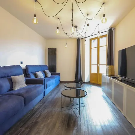 Apartment 2 Bd With Sauna In The Center Of *